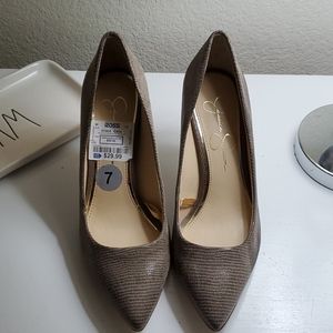 Jessica Simpson Natrual Heels